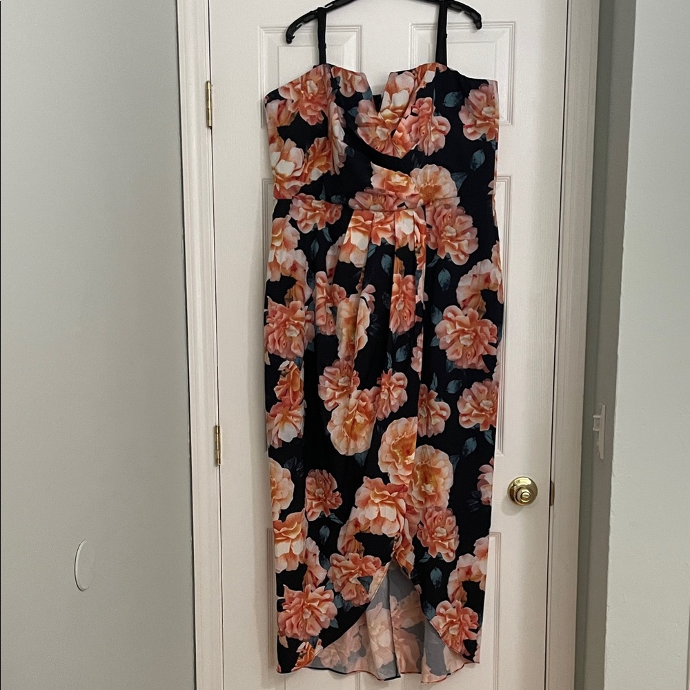 City Chic Strapless Dress with Peach Floral Design